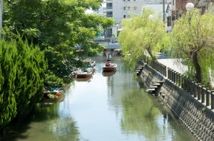 柳川にロケハンに行ったのは絵コンテを描くうえでイメージをつかむのに大いにに参考になりました。 みなさんも一度行ってみては？